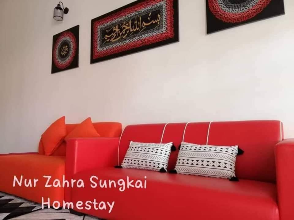 Nur Zahra Sungkai Homestay Extérieur photo