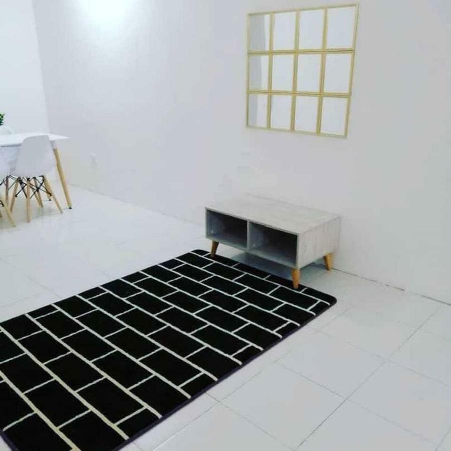 Nur Zahra Sungkai Homestay Extérieur photo